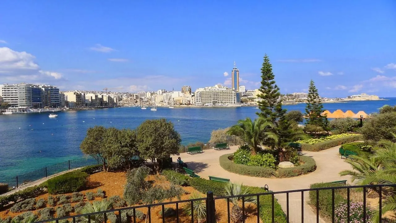 Modern 2Br Apartment In Central St Julian'S Saint Julian's 0*,  Malta