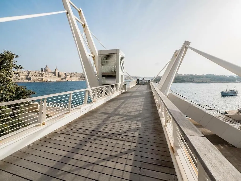 Modern 2Br Apartment In Central St Julian'S Saint Julian's