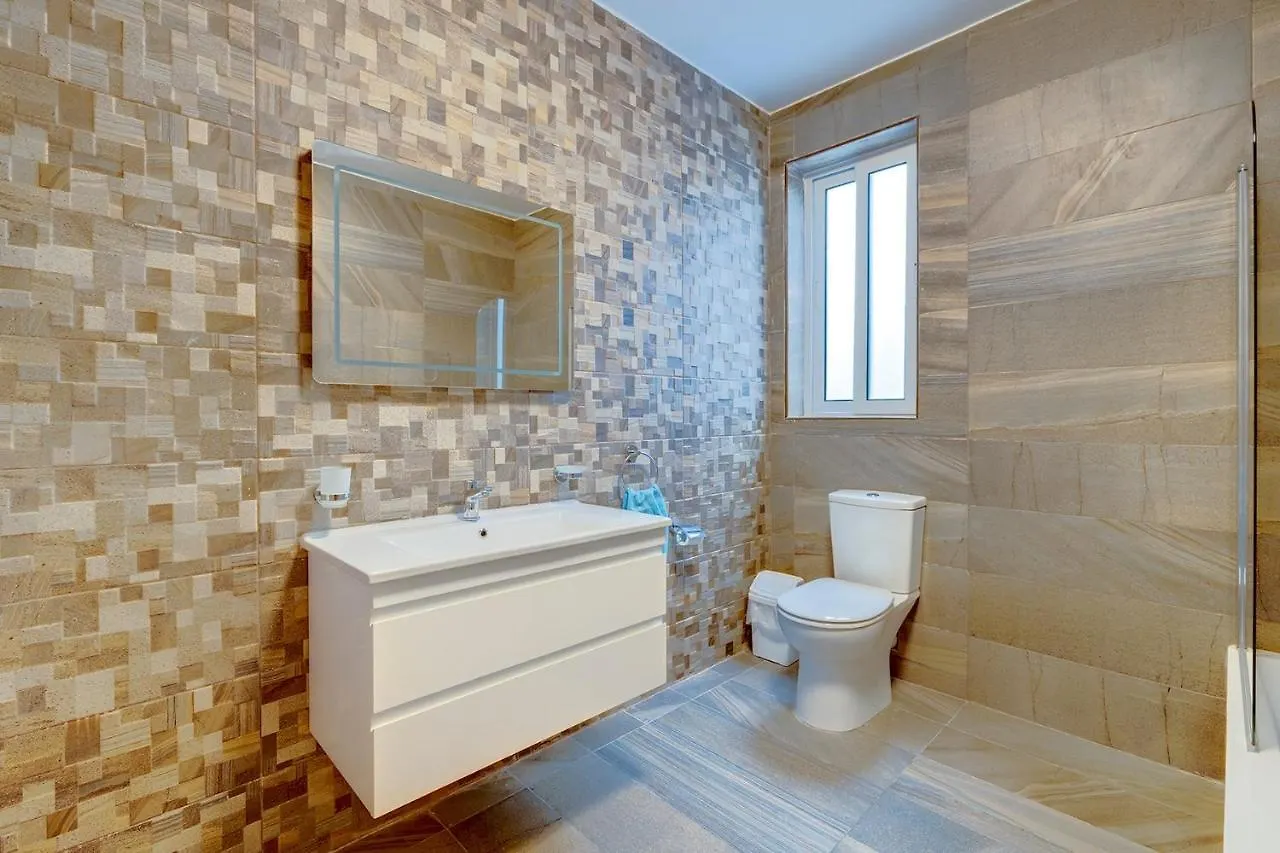 Modern 2Br Apartment In Central St Julian'S Saint Julian's 0*,